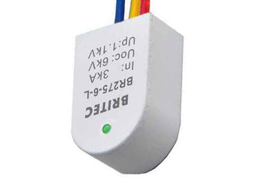 La CA 6kA 230V llevó el tipo 3 de la clase de dispositivo de protección contra sobrecargas de las luces III