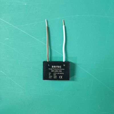 BR-LED-10S Protectores de sobretensiones para luminarias LED Dispositivo de protección de luminarias de 10kV Dispositivo de protección de luminarias PROTECCIÓN de sobretensiones